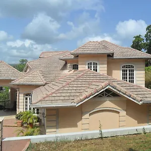 Idilio Escape Homestay Ocho Rios