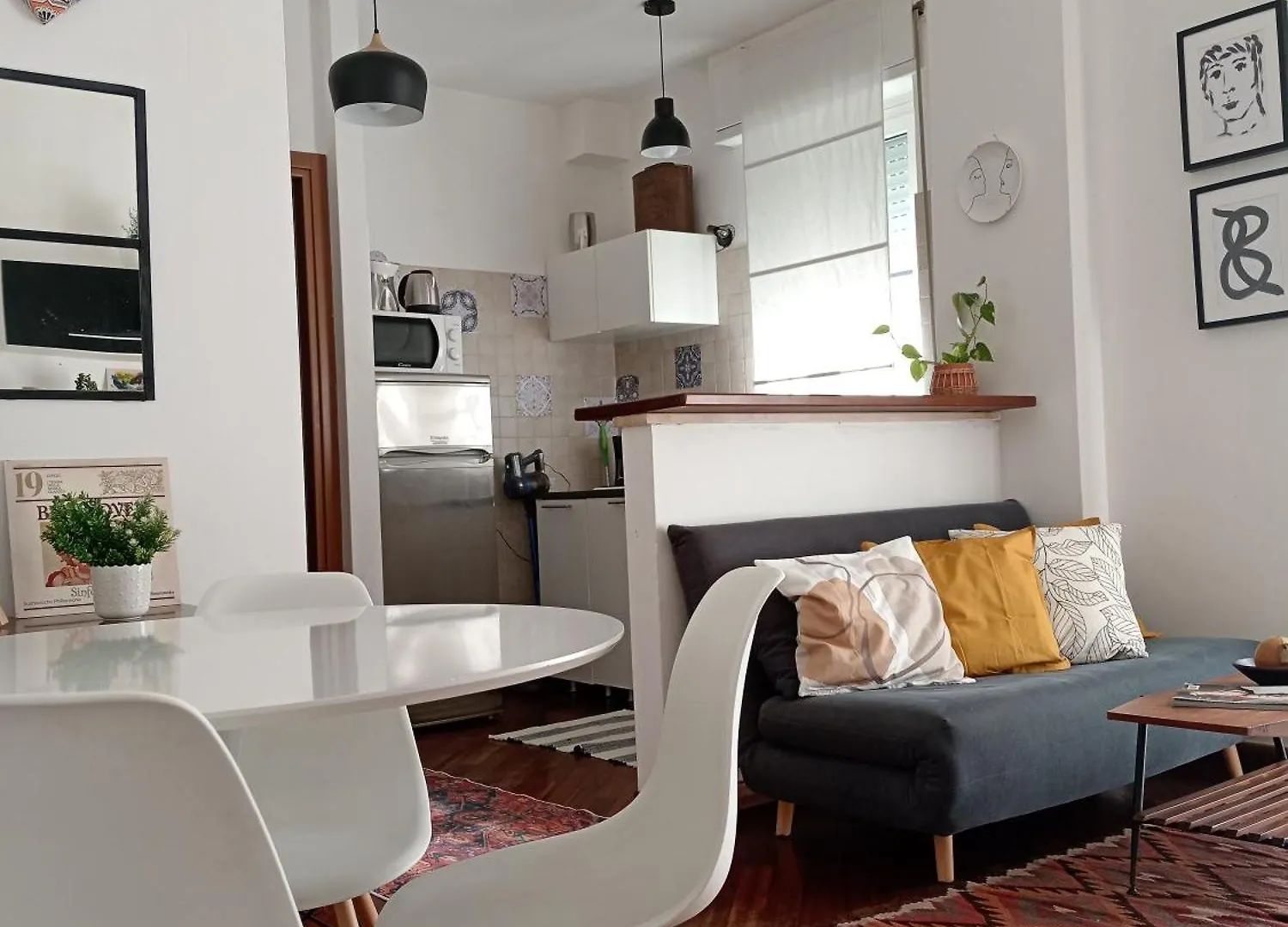 Casa Flora appartamento con giardino Fiumicino